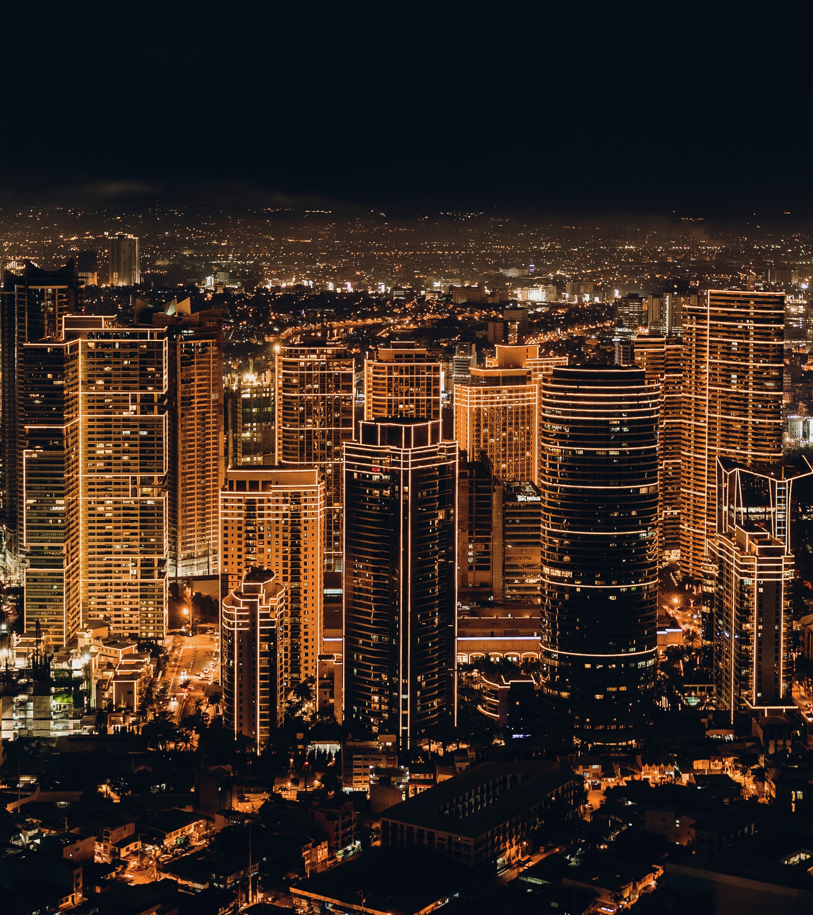 jc-gellidon-Khqmo4T-rs0-unsplash-1